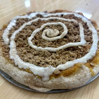 Pumpkin Roll Pizza