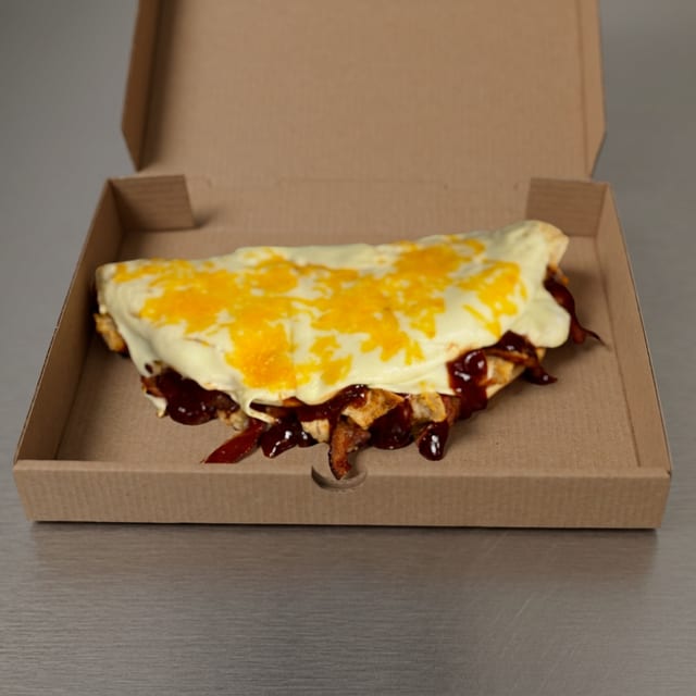 Large BBQ Chicken Foldover.